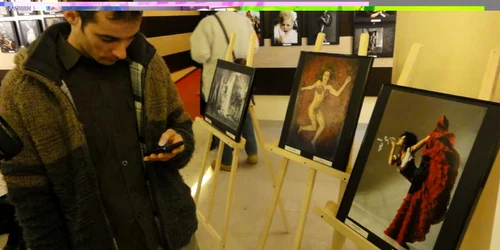 Cei interesați de arta fotografică pot admira lucrările expuse la Slatina până la sfârșitul lunii