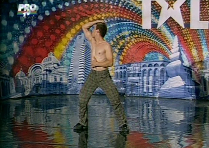 Andra nu a fost impresionată de numărul de striptease (Foto: Captură video ProTV)