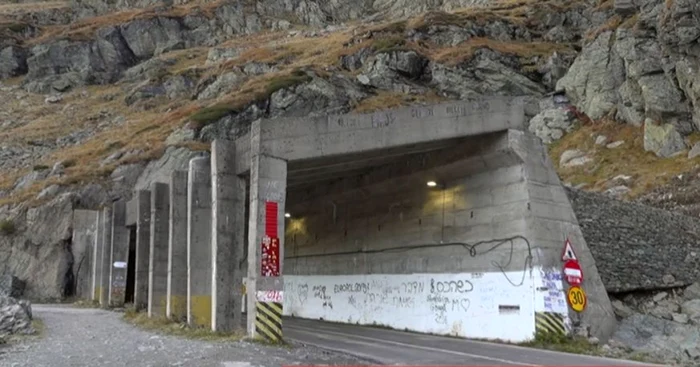 Capra - Bâlea, tunelul din România situat la cea mai mare altitudine, prin care poţi trece doar patru luni din an.