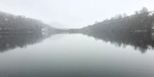 barajul si lacul cincis foto daniel guta adevarul