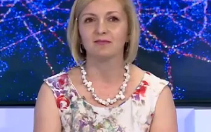 Adela Stan profesoara sancţionată. FOTO: captură DIGI 24