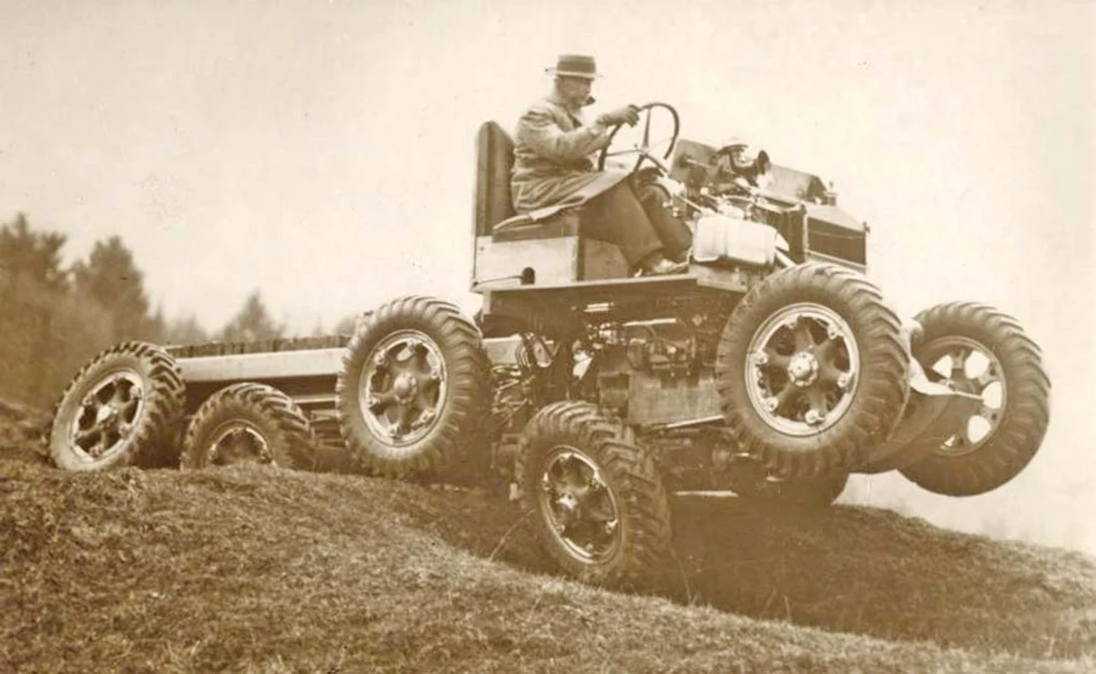 Marea Britanie. Camionul cu zece roţi a fost inventat în 1936Foto: profimedia