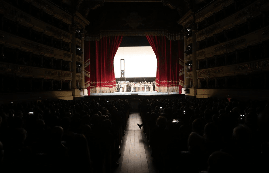 Rusia îl convoacă pe ambasadorul Italiei după anularea unor spectacole ale artiştilor ruşi