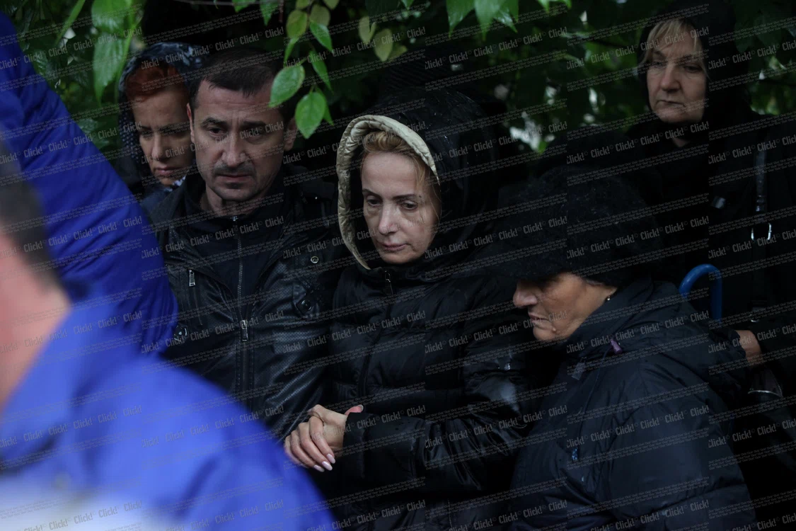 Înmormântare mama Daniela Gyorfi