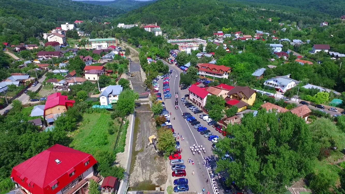 Stațiunea Monteoru, văzută de sus FOTO Iulian Bunilă