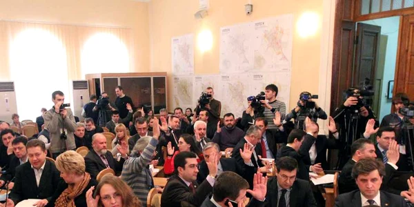 Arhivă Adevărul. Şedinţa Consiliului Municipal Chişinău