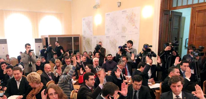Arhivă Adevărul. Şedinţa Consiliului Municipal Chişinău