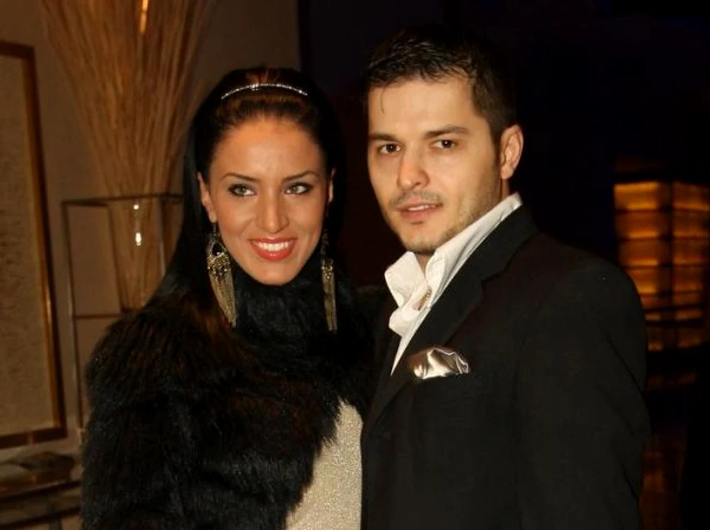 
    Adelina şi Liviu Vârciu s-au căsătorit pe 14 februarie 2010. (Foto: Click!)  