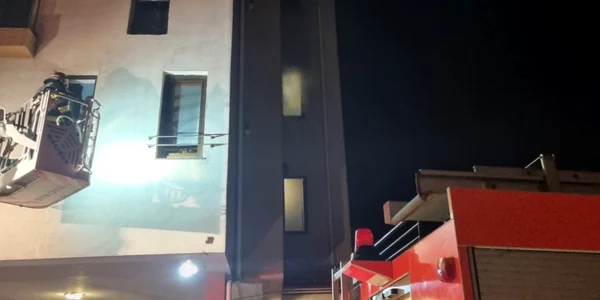 Incendiu strada Granatului foto ISU 