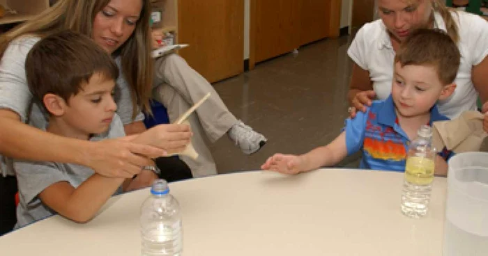 Neamţ: Terapie pentru copiii cu autism