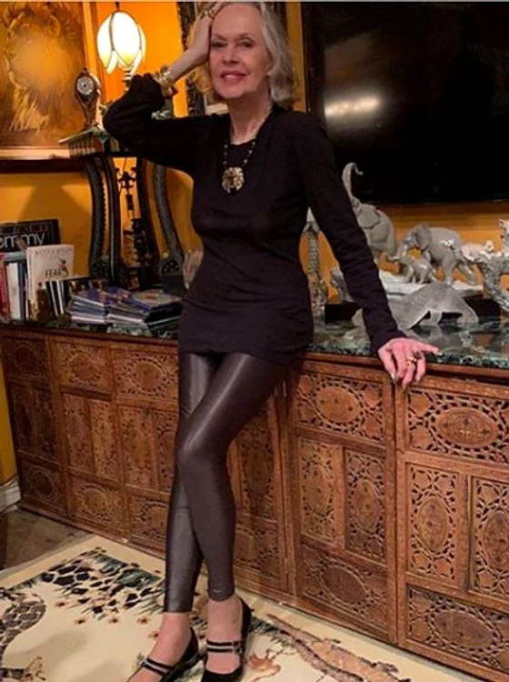 Melanie Griffith se mândrește cu mama sa pe rețelele sociale