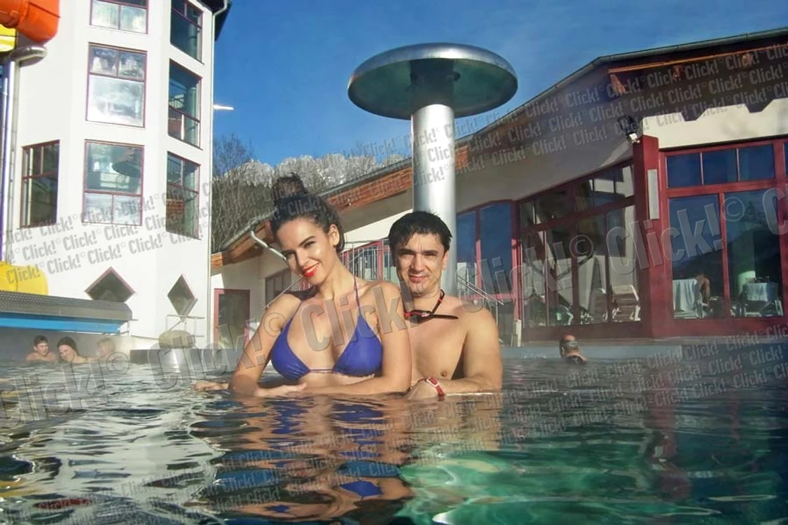 Luis Lazarus, împreună cu cei doi copii ai săi