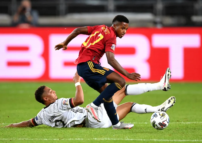 Ansu Fati a și înscris în meciul cu Germania, însă golul său nu a fost validat din cauza unui fault comis de RamosFoto: Guliver / GettyImages