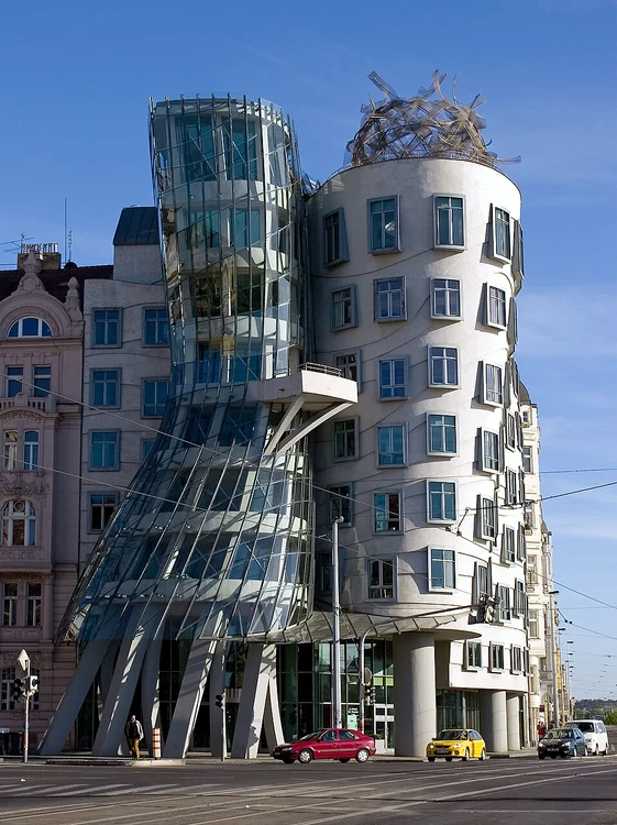 Casa care dansează din Praga / foto: Wikipedia
