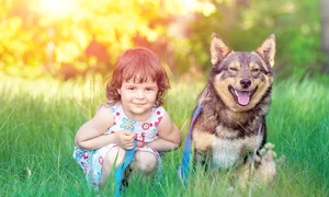 fetita si caine21122112 jpeg