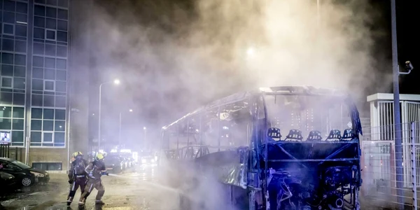 Confruntări între poliția olandeză și opozanți a guvernului eritreean la Haga FOTO EPA-EFE