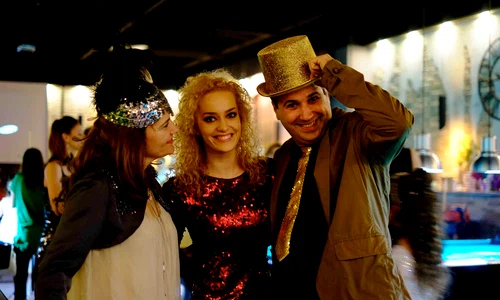 Alexia alături de părinţii ei jpeg