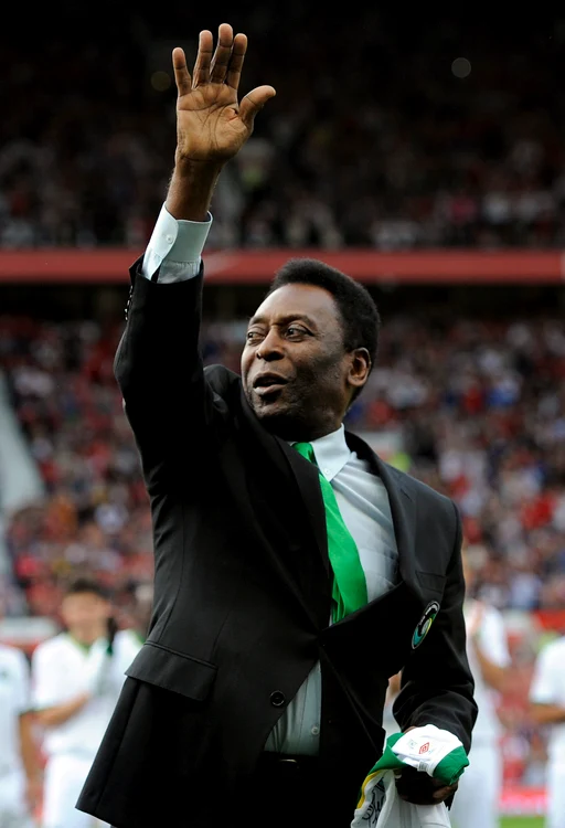 
    Pele  