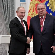 vladimir putin Alisher Usmanov foto epa-efe