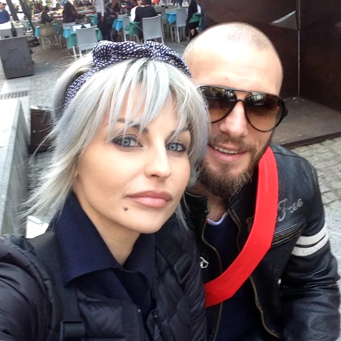 
    Oana Mareș este fericită cu Dragoș Săbăreanu și fiul lorfoto: Arhiva Personală  