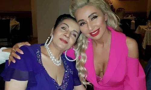 Cornelia Catanga purta ținutele Soniei Trifan foto: Facebook 