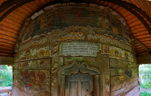 Biserica de lemn unicat Urşi - Popeşti din Vâlcea - câştigătoare a unui premiu european pentru patrimoniu Foto propatrimonio org