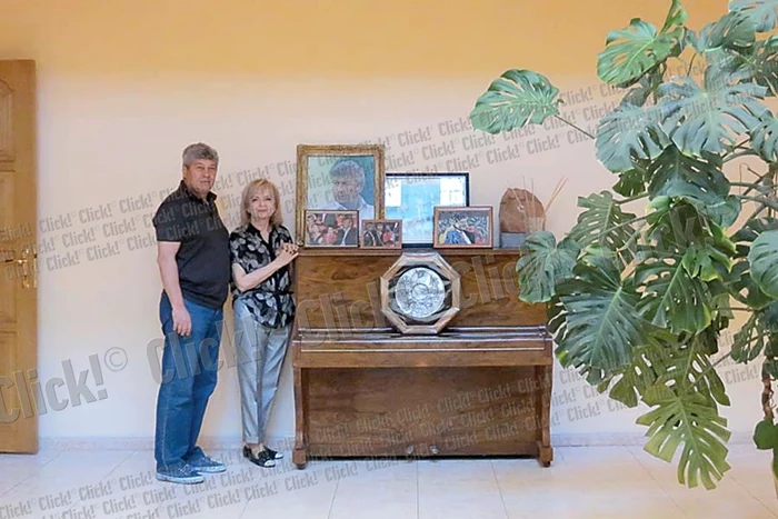 Acasă la Mircea Lucescu și soția sa, Neli (Fotografii: Alexandra Dragu)