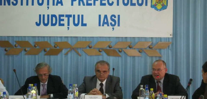 Şefii Sănătăţii au dezbătut la Iaşi situaţia bolnavilor psihic