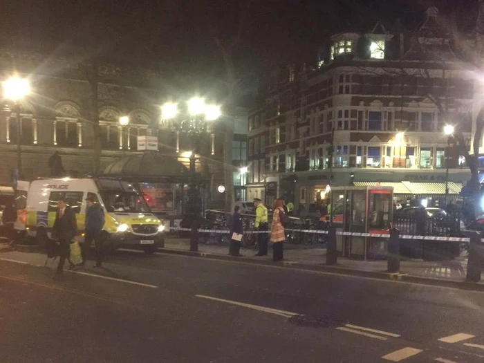 
    Luare de ostatici are loc în Leicester Square, din centrul LondreiFoto: independent.co.uk  