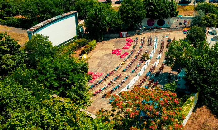 Grădina Cinemascop C foto Eforie SuS jpg