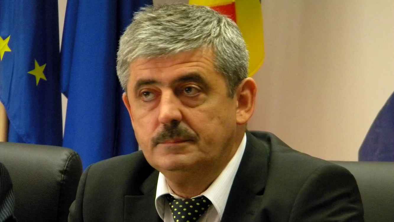 
    Horea Uioreanu  
