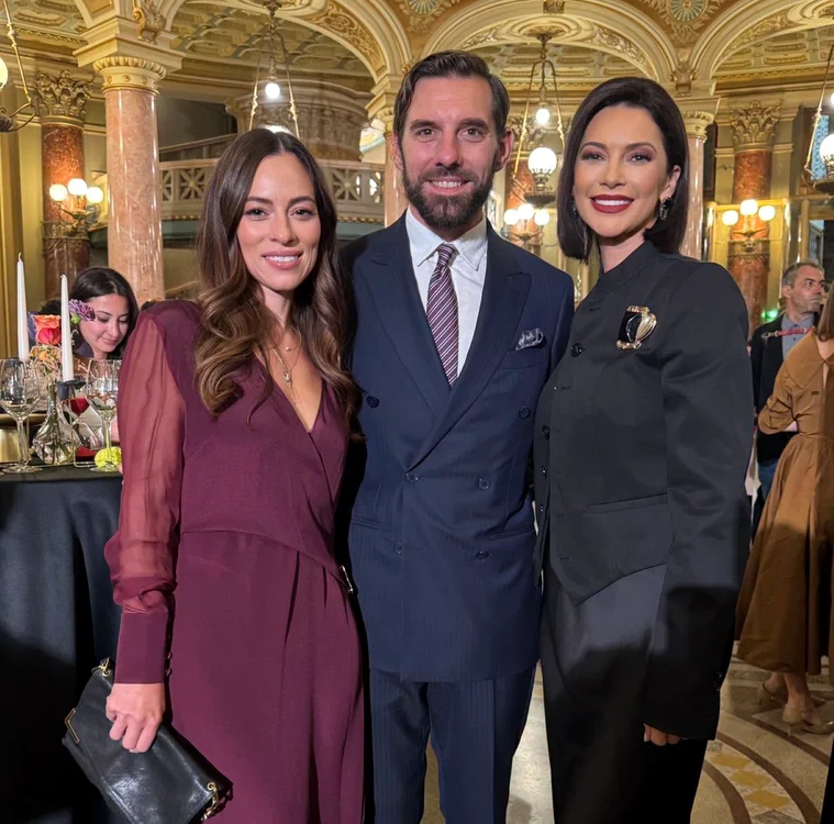 Alina Maria de Roumanie, Nicolae al României și Andreea Berecleanu foto FB png