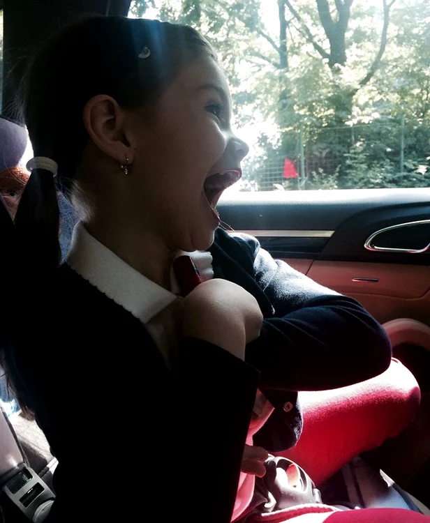 Fiica Simonei Pătruleasa, fericită că s-a întors la grădiniță