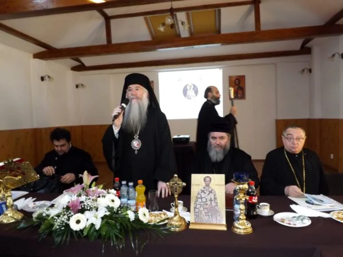 PS Nicodim a vorbit în deschiderea manifestării FOTO Corina Macavei