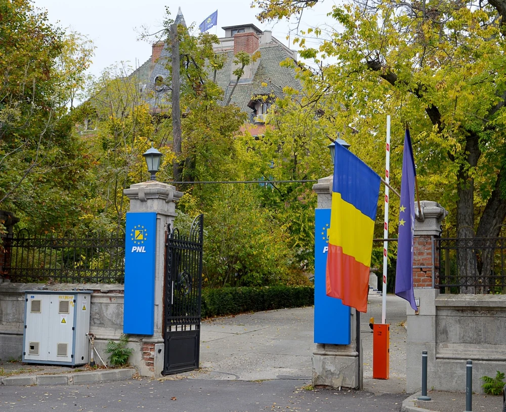 Liberalii se reunesc în ședință după decizia CCR și în plin conflict cu PSD. Ciprian Ciucu va susține declarații la ora 19:00