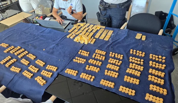 comiara descoperita de un student belgian Dendermonde Local Police jpg