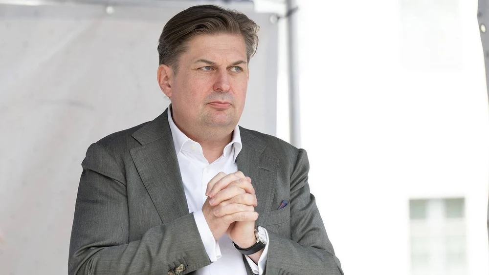 Un deputat al extremei drepte din Germania, percheziționat pentru suspiciuni de mită din China