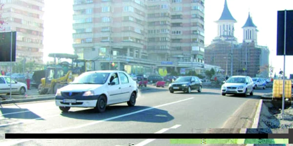 Sensul giratoriu pune probleme şoferilor