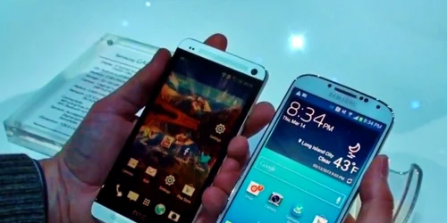 htc one samsung galaxy s4 foto captura/youtube pocket now