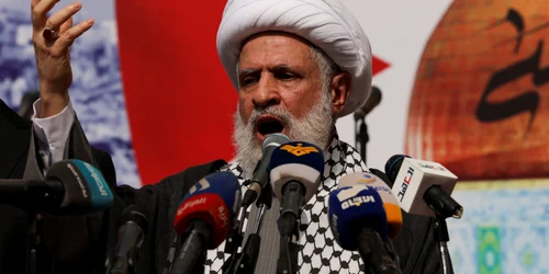 F898PfrXcAAUra3 jfif