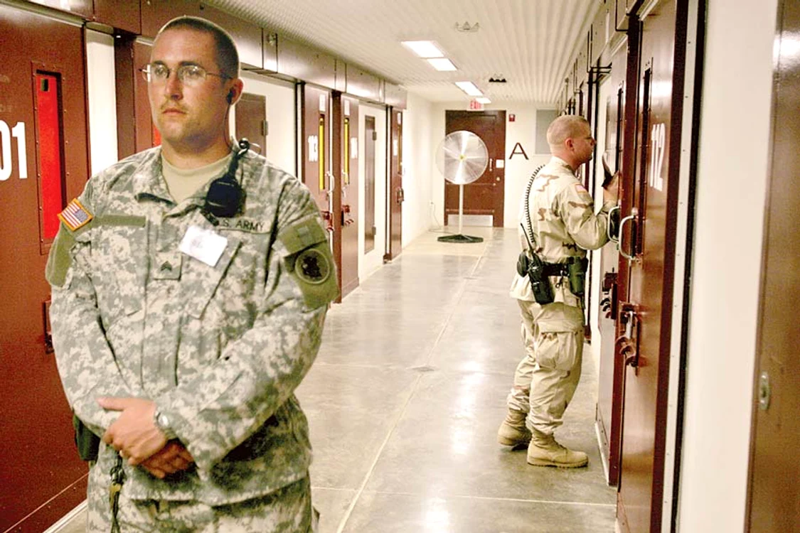 «Iadul» de la Guantanamo (Fotografii: Reuters)
