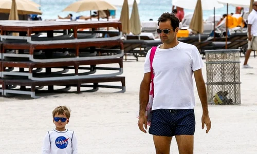 Roger Federer enjoys a beach day in Miami with his son jpeg