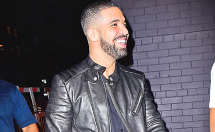 Cântăreţul e fericit că s-a extins şi poate asculta muzică la maximumFoto: Guliver/ GettyImages