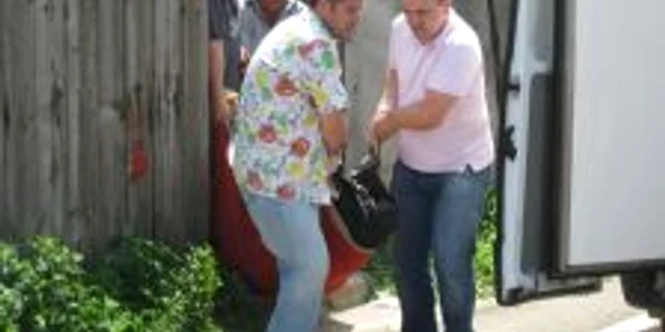 Cadavrul a fost transportat la morgă