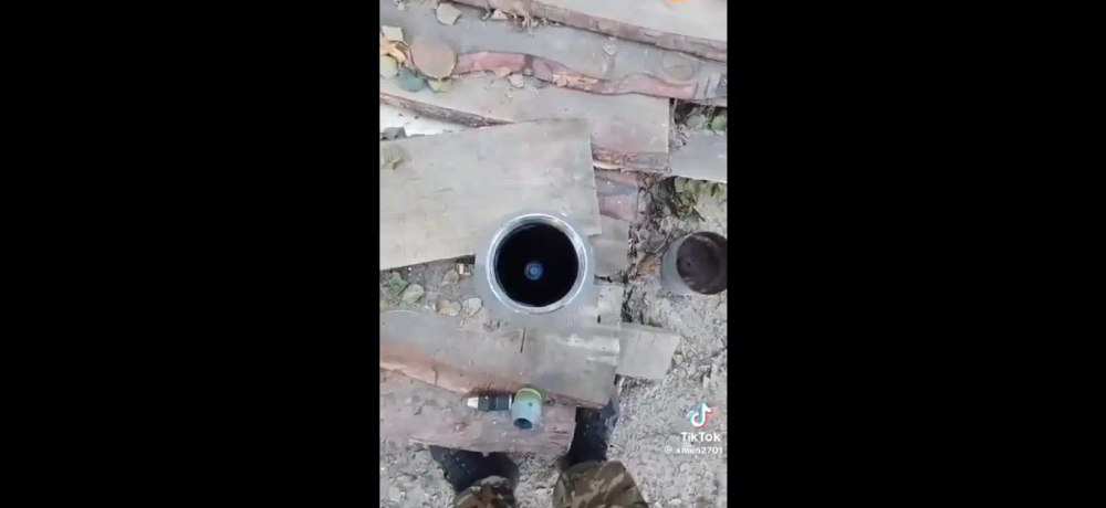 Un soldat rus începe să înjure după ce descoperă că noile obuze pentru tancuri au sosit fără explozibil în ele VIDEO