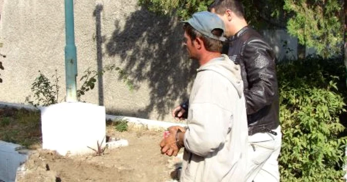 Bărbatul care şi-a ameninţat vecina se sustrăgea executării pedepsei