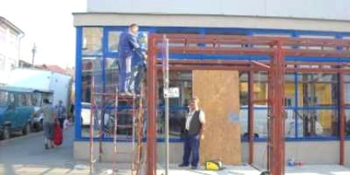 Turnu Severin: Se construiește noua piață de flori