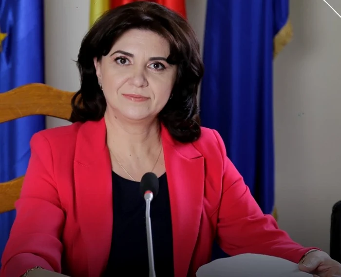 Ministrul Educației Monica Anisie