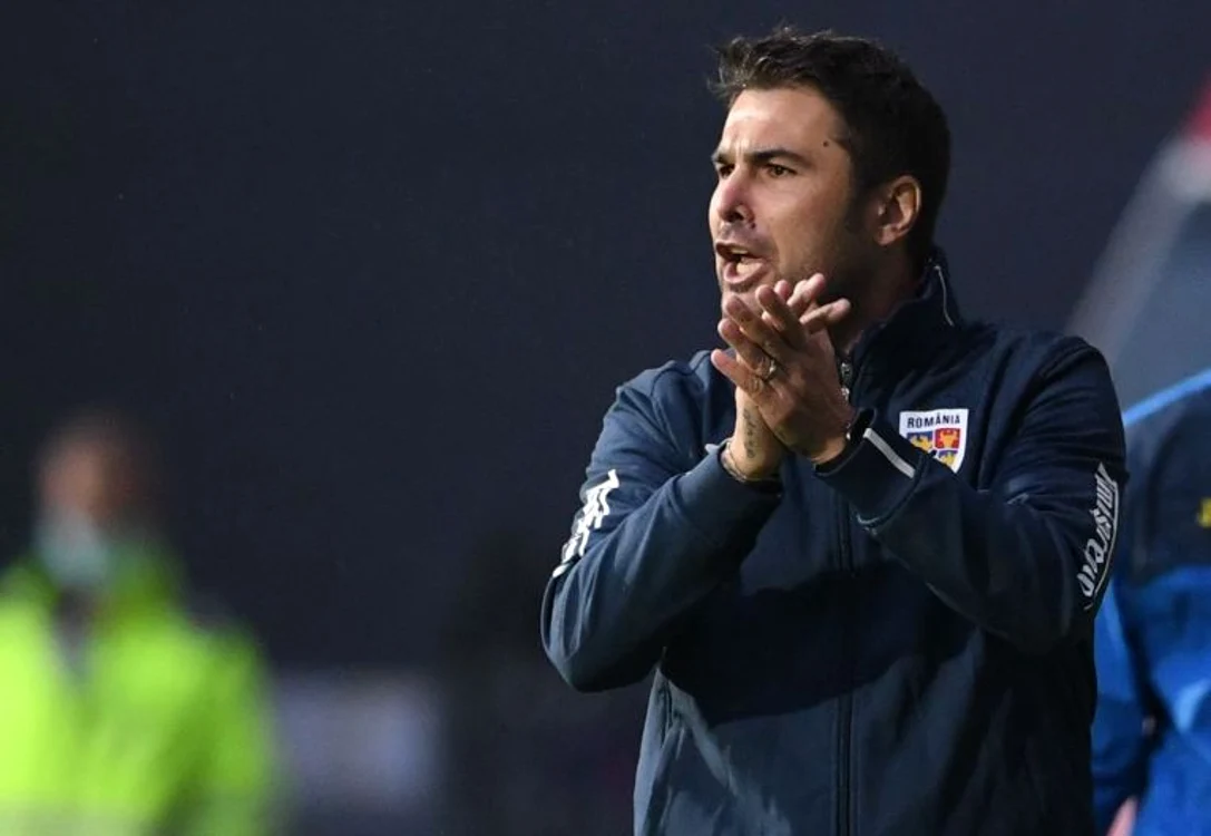 
    Adrian Mutu a renunțat la naționala de tineret pentru FC U Craiova  