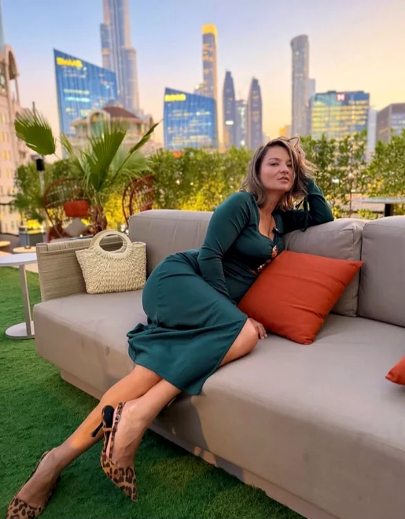 Actrița Roxana Condurache este blocată în Dubai. FOTO: Instagram